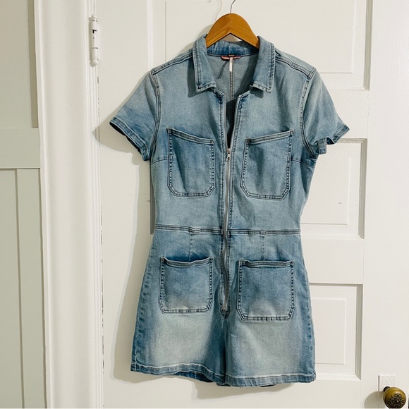 Free People Lennox Shortsuit Zip Up Short Sleeve Romper - Bermondsey Blue - Picture 5 of 8